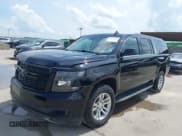 ✅ 2020 Chevrolet Suburban LT • VIN: 1GNSCHKC3LR140055 • Lot: 42733528. Wystawiony na IAAI z przebiegiem 129 872 mil. Bezpłatny archiwum sprzedaży aukcyjnych z USA i szczegółowy raport historii pojazdu na DreamBid. Zdjęcie 2.