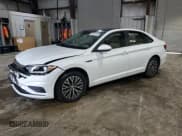 ✅ 2019 Volkswagen Jetta SEL • VIN: 3VWE57BU3KM199333 • Лот: 82038105. Опубликован ранее на Copart с пробегом 42 724 миль. Бесплатный доступ к архиву аукционных продаж из США и подробный отчёт об истории автомобиля на DreamBid. Изображение 1.