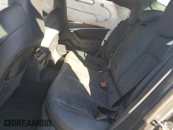 ✅ 2021 Audi RS 7 • VIN: WUAPCBF20MN904937 • Lot: 69632473. Listed on Copart with 17,951 mi. Free auction sales archive from the USA and detailed vehicle history report at DreamBid. Image 10.