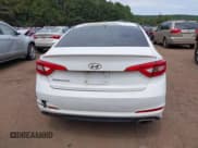 ✅ 2017 Hyundai Sonata SE • VIN: 5NPE24AFXHH487328 • Lot: 43070155. Wystawiony na IAAI z przebiegiem 180 786 mil. Bezpłatny archiwum sprzedaży aukcyjnych z USA i szczegółowy raport historii pojazdu na DreamBid. Zdjęcie 16.