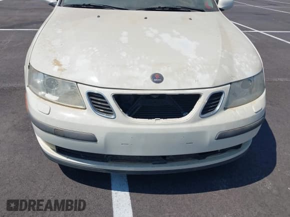 ✅ 2003 Saab 9-3 Linear • VIN: YS3FB49S331011811 • Lot: 42917781. Wystawiony na IAAI z przebiegiem 123 399 mil. Bezpłatny archiwum sprzedaży aukcyjnych z USA i szczegółowy raport historii pojazdu na DreamBid. Zdjęcie 6.