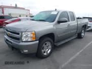 ✅ 2009 Chevrolet Silverado 1500 • VIN: 1GCEC39J69Z174643 • Lot: 42853730. Wystawiony na IAAI z przebiegiem 172 839 mil. Bezpłatny archiwum sprzedaży aukcyjnych z USA i szczegółowy raport historii pojazdu na DreamBid. Zdjęcie 18.
