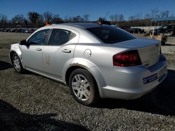 ✅ 2011 Dodge Avenger Express • VIN: 1B3BD4FG7BN509549 • Лот: 87889685. Опубликован ранее на Copart с пробегом 125 559 миль. Бесплатный доступ к архиву аукционных продаж из США и подробный отчёт об истории автомобиля на DreamBid. Изображение 2.