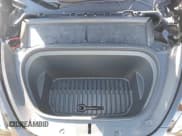 ✅ 2023 Tesla Model Y Performance • VIN: 7SAYGDEF7PF908219 • Lot: 43480279. Wystawiony na IAAI z przebiegiem 28 465 mil. Bezpłatny archiwum sprzedaży aukcyjnych z USA i szczegółowy raport historii pojazdu na DreamBid. Zdjęcie 10.