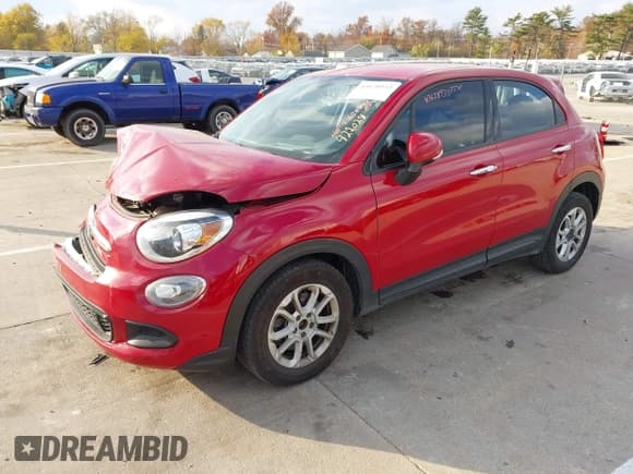 ✅ 2017 FIAT 500X Pop • VIN: ZFBCFXAB1HP595354 • Lot: 43628933. Wystawiony na IAAI z przebiegiem 143 012 mil. Bezpłatny archiwum sprzedaży aukcyjnych z USA i szczegółowy raport historii pojazdu na DreamBid. Zdjęcie 2.