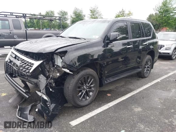 ✅ 2023 Lexus GX 460 Premium • VIN: JTJAM7BX5P5353839 • Lot: 42890504. Listed on IAAI with 24,138 mi. Free auction sales archive from the USA and detailed vehicle history report at DreamBid. Image 2.