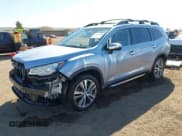 ✅ 2021 Subaru Ascent Touring • VIN: 4S4WMARD7M3455549 • Lot: 43497006. Wystawiony na IAAI z przebiegiem 39 043 mil. Bezpłatny archiwum sprzedaży aukcyjnych z USA i szczegółowy raport historii pojazdu na DreamBid. Zdjęcie 2.