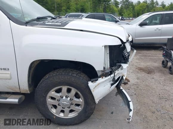 ✅ 2014 Chevrolet Silverado 2500HD LT • VIN: 1GC1KXC8XEF177264 • Lot: 42317345. Listed on IAAI with 126,474 mi. Free auction sales archive from the USA and detailed vehicle history report at DreamBid. Image 17.