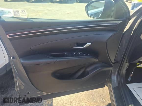 2024 Hyundai Tucson SEL with VIN 5NMJBCDE1RH387872, listed as a IAAI auction lot 43023670 with 20,249 mi miles and . Bid and sale history available at DreamBid. Image 1.