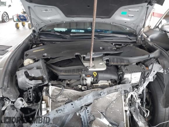 ✅ 2018 Infiniti Q70 Luxe • VIN: JN1BY1AP8JM180151 • Lot: 43332665. Wystawiony na IAAI z przebiegiem 115 837 mil. Bezpłatny archiwum sprzedaży aukcyjnych z USA i szczegółowy raport historii pojazdu na DreamBid. Zdjęcie 10.