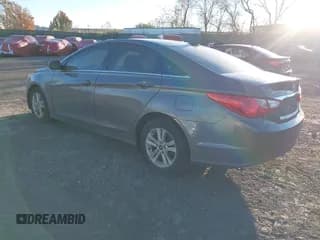 ✅ 2012 Hyundai Sonata GLS • VIN: 5NPEB4AC5CH348772 • Lot: 43638251. Listed on IAAI with 136,618 mi. Free auction sales archive from the USA and detailed vehicle history report at DreamBid. Image 3.