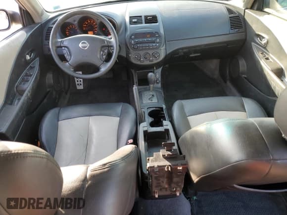 ✅ 2002 Nissan Altima SE • VIN: 1N4BL11E92C195541 • Lot: 42852345. Listed on Copart with 68,649 mi. Free auction sales archive from the USA and detailed vehicle history report at DreamBid. Image 8.