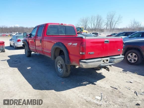 ✅ 1999 Ford F-250 XL • VIN: 1FTNW21S5XED28172 • Lot: 41887957. Listed on IAAI with 233,990 mi. Free auction sales archive from the USA and detailed vehicle history report at DreamBid. Image 3.