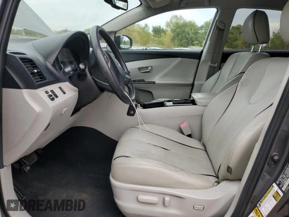 ✅ 2011 Toyota Venza • VIN: 4T3BA3BB9BU022227 • Lot: 87371365. Wystawiony na Copart z przebiegiem 171 014 mil. Bezpłatny archiwum sprzedaży aukcyjnych z USA i szczegółowy raport historii pojazdu na DreamBid. Zdjęcie 7.