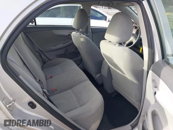 ✅ 2010 Toyota Corolla LE • VIN: 1NXBU4EE3AZ191749 • Lot: 43694527. Listed on IAAI with 141,196 mi. Free auction sales archive from the USA and detailed vehicle history report at DreamBid. Image 8.