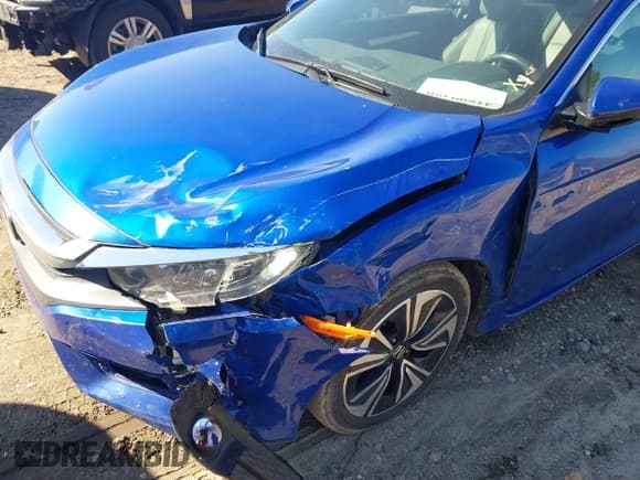 ✅ 2016 Honda Civic EX-L • VIN: 2HGFC3B7XGH360381 • Лот: 41609480. Опубликован ранее на IAAI с пробегом 109 691 миль. Бесплатный доступ к архиву аукционных продаж из США и подробный отчёт об истории автомобиля на DreamBid. Изображение 6.