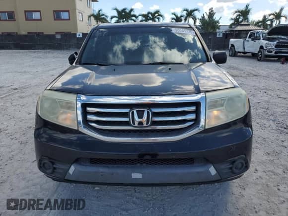 2013 Honda Pilot LX with VIN 5FNYF3H29DB041243, listed as a Copart auction lot 90041775 with 180,969 mi miles and Salvage title. Bid and sale history available at DreamBid. Image 5.