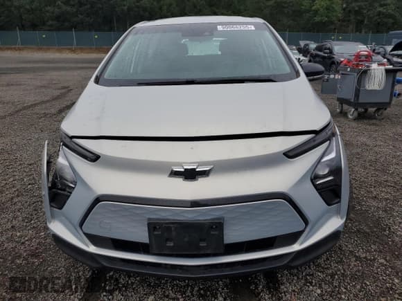 ✅ 2023 Chevrolet Bolt EV 1LT • VIN: 1G1FW6S07P4180940 • Lot: 90068255. Listed on Copart with 32,328 mi. Free auction sales archive from the USA and detailed vehicle history report at DreamBid. Image 5.