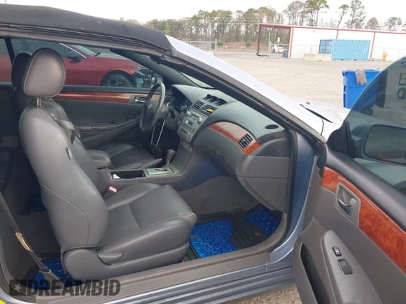 ✅ 2006 Toyota Solara SLE • VIN: 4T1FA38P46U078756 • Lot: 43827368. Listed on IAAI with 127,141 mi. Free auction sales archive from the USA and detailed vehicle history report at DreamBid. Image 5.