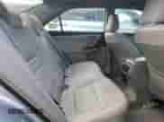 2016 Toyota Camry LE z VIN 4T4BF1FK9GR524564, wystawiony jako Copart lot #85877445 z przebiegiem 114 858 mil mil oraz Szkoda całkowita • Salvage title. Historia ofert i sprzedaży dostępna na DreamBid. Obrazek 10.