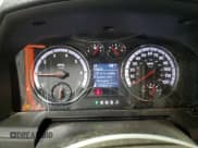 ✅ 2009 Dodge 1500 SLT • VIN: 1D3HV13T99J520177 • Lot: 49088295. Wystawiony na Copart z przebiegiem 144 341 mil. Bezpłatny archiwum sprzedaży aukcyjnych z USA i szczegółowy raport historii pojazdu na DreamBid. Zdjęcie 9.