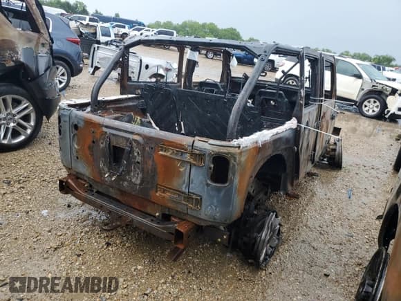 ✅ 2008 Jeep Wrangler Unlimited Sahara • VIN: 1J4GA59178L544357 • Lot: 54785005. Wystawiony na Copart z przebiegiem Nie podano. Bezpłatny archiwum sprzedaży aukcyjnych z USA i szczegółowy raport historii pojazdu na DreamBid. Zdjęcie 3.