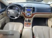 ✅ 2009 Hyundai Santa Fe Limited • VIN: 5NMSH73E89H263237 • Lot: 50965974. Listed on Copart with 118,987 mi. Free auction sales archive from the USA and detailed vehicle history report at DreamBid. Image 8.