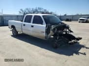 ✅ 2006 Chevrolet Silverado 2500HD LT1 • VIN: 1GCHC23D56F251980 • Лот: 46678505. Опубликован ранее на Copart с пробегом Не указан. Бесплатный доступ к архиву аукционных продаж из США и подробный отчёт об истории автомобиля на DreamBid. Изображение 11.