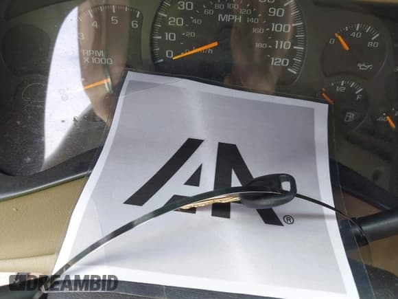 ✅ 2004 Chevrolet Suburban LT • VIN: 1GNFK16Z44J180705 • Lot: 43206216. Listed on IAAI with 375,620 mi. Free auction sales archive from the USA and detailed vehicle history report at DreamBid. Image 11.