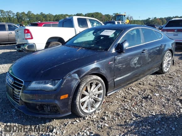 ✅ 2013 Audi A7 Prestige • VIN: WAU3GAFC9DN040387 • Lot: 43602482. Wystawiony na IAAI z przebiegiem 73 474 mil. Bezpłatny archiwum sprzedaży aukcyjnych z USA i szczegółowy raport historii pojazdu na DreamBid. Zdjęcie 2.
