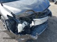 ✅ 2019 Toyota Camry LE • VIN: 4T1B11HK2KU789938 • Lot: 43453447. Wystawiony na IAAI z przebiegiem 69 118 mil. Bezpłatny archiwum sprzedaży aukcyjnych z USA i szczegółowy raport historii pojazdu na DreamBid. Zdjęcie 6.