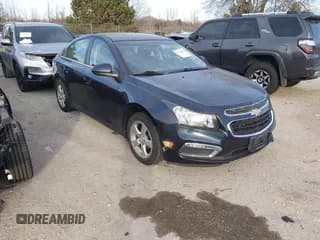 ✅ 2016 Chevrolet Cruze LT • VIN: 1G1PE5SB9G7197448 • Лот: 43734933. Опубликован ранее на IAAI с пробегом 107 410 миль. Бесплатный доступ к архиву аукционных продаж из США и подробный отчёт об истории автомобиля на DreamBid. Изображение 1.
