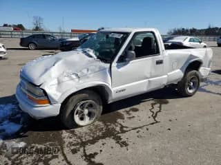 1998 Chevrolet S-10 with VIN 1GCCS1445WK146319, listed as a Copart auction lot 46377795 with Not provided miles and Salvage title. Bid and sale history available at DreamBid. Image 1.