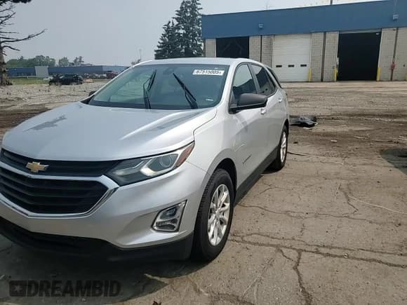 ✅ 2020 Chevrolet Equinox LS • VIN: 3GNAXHEV7LS708611 • Лот: 67515005. Опубликован ранее на Copart с пробегом 48 254 миль. Бесплатный доступ к архиву аукционных продаж из США и подробный отчёт об истории автомобиля на DreamBid. Изображение 14.