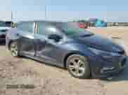 2016 Chevrolet Cruze LT z VIN 1G1BE5SM3G7280398, wystawiony jako Copart lot #80667685 z przebiegiem 169 248 mil mil oraz Szkoda całkowita • Salvage title. Historia ofert i sprzedaży dostępna na DreamBid. Obrazek 4.