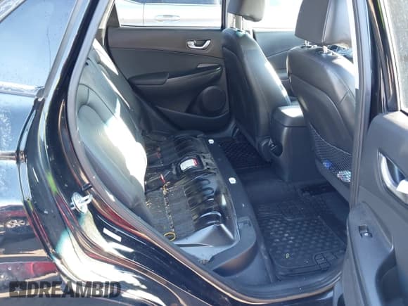 ✅ 2023 Hyundai Kona Limited • VIN: KM8K53AG6PU163791 • Lot: 43637198. Listed on IAAI with 26,338 mi. Free auction sales archive from the USA and detailed vehicle history report at DreamBid. Image 8.