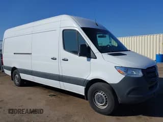 ✅ 2020 Mercedes-Benz Sprinter Cargo • VIN: W1W4ECHY3LT035444 • Lot: 41834490. Listed on IAAI with 25,833 mi. Free auction sales archive from the USA and detailed vehicle history report at DreamBid. Image 1.