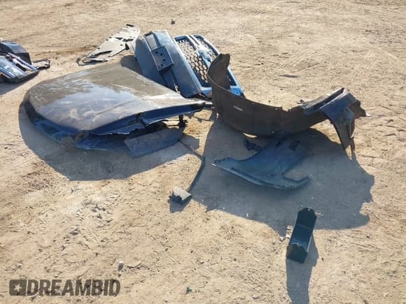 ✅ 2019 Chevrolet Tahoe LT • VIN: 1GNSCBKC0KR136671 • Lot: 43416506. Wystawiony na IAAI z przebiegiem 151 990 mil. Bezpłatny archiwum sprzedaży aukcyjnych z USA i szczegółowy raport historii pojazdu na DreamBid. Zdjęcie 12.