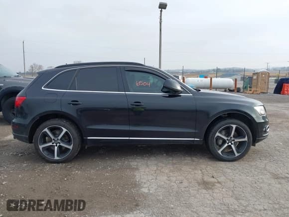 ✅ 2014 Audi Q5 Premium Plus • VIN: WA1CMAFP6EA031924 • Лот: 43746504. Опубликован ранее на IAAI с пробегом 142 667 миль. Бесплатный доступ к архиву аукционных продаж из США и подробный отчёт об истории автомобиля на DreamBid. Изображение 13.