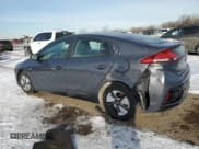 ✅ 2018 Hyundai Ioniq Blue • VIN: KMHC65LC7JU071863 • Lot: 45051175. Wystawiony na Copart z przebiegiem 142 061 mil. Bezpłatny archiwum sprzedaży aukcyjnych z USA i szczegółowy raport historii pojazdu na DreamBid. Zdjęcie 2.