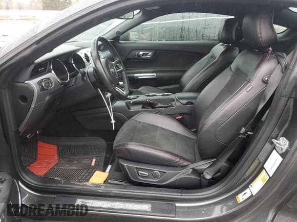 ✅ 2017 Ford Mustang GT • VIN: 1FA6P8CF0H5342606 • Lot: 51121485. Wystawiony na Copart z przebiegiem 101 565 mil. Bezpłatny archiwum sprzedaży aukcyjnych z USA i szczegółowy raport historii pojazdu na DreamBid. Zdjęcie 7.