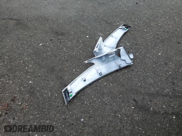 ✅ 2020 Lexus NX 300 • VIN: JTJGARDZ9L5017120 • Lot: 86325225. Wystawiony na Copart z przebiegiem 35 755 mil. Bezpłatny archiwum sprzedaży aukcyjnych z USA i szczegółowy raport historii pojazdu na DreamBid. Zdjęcie 13.