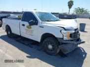✅ 2018 Ford F-150 XL • VIN: 1FTMF1CB2JKC34648 • Lot: 43102300. Wystawiony na IAAI z przebiegiem 85 064 mil. Bezpłatny archiwum sprzedaży aukcyjnych z USA i szczegółowy raport historii pojazdu na DreamBid. Zdjęcie 1.