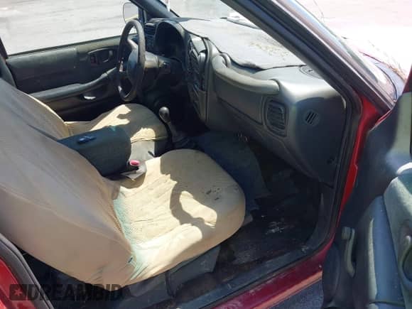 1999 Chevrolet S-10 LS Xtreme с VIN 1GCCS1949X8100662, выставлен на аукционе IAAI как лот 42032452 с пробегом 177 636 миль миль и . История ставок и продаж доступна на DreamBid. Изображение 5.