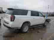 2024 Chevrolet Suburban LT z VIN 1GNSCCKD5RR271685, wystawiony jako Copart lot #85882484 z przebiegiem Nie podano mil oraz Szkoda całkowita • Salvage title. Historia ofert i sprzedaży dostępna na DreamBid. Obrazek 3.