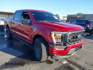 ✅ 2022 Ford F-150 XLT • VIN: 1FTFW1ED5NFA50892 • Lot: 43526882. Wystawiony na IAAI z przebiegiem 26 965 mil. Bezpłatny archiwum sprzedaży aukcyjnych z USA i szczegółowy raport historii pojazdu na DreamBid. Zdjęcie 1.