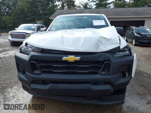 2024 Chevrolet Colorado 4WD Work Truck z VIN 1GCPTBEKXR1168277, wystawiony jako IAAI lot #43136080 z przebiegiem 30 484 mil mil oraz . Historia ofert i sprzedaży dostępna na DreamBid. Obrazek 12.