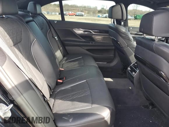 ✅ 2021 BMW 7 Series 740i xDrive • VIN: WBA7T4C06MCF65799 • Lot: 46230524. Listed on Copart with 51,928 mi. Free auction sales archive from the USA and detailed vehicle history report at DreamBid. Image 10.