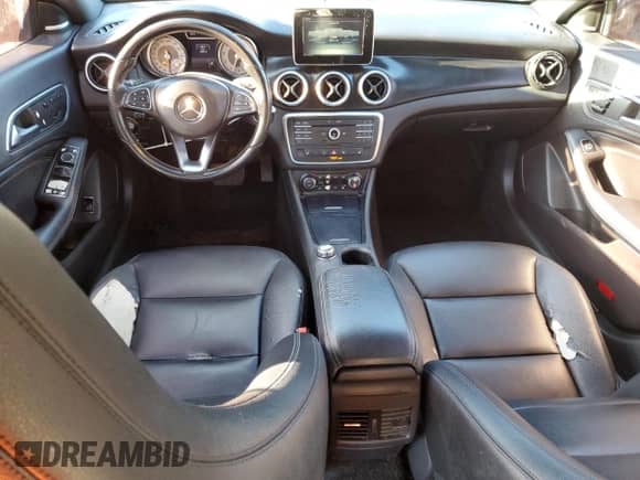 2015 Mercedes-Benz CLA 250 с VIN WDDSJ4EB8FN191529, выставлен на аукционе Copart как лот 87009705 с пробегом 180 813 миль миль и Списание • Salvage title. История ставок и продаж доступна на DreamBid. Изображение 8.