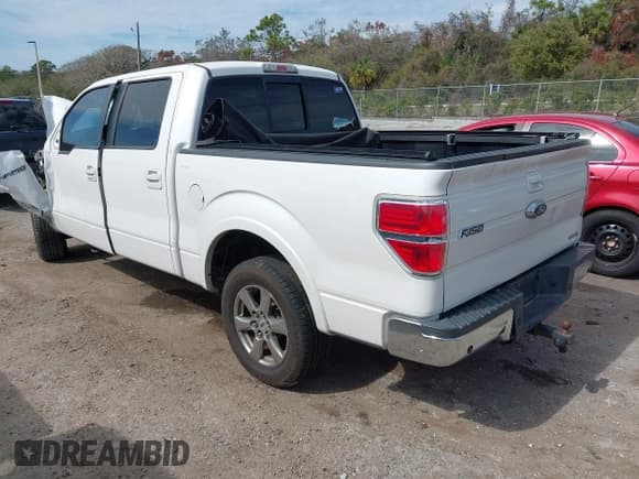 ✅ 2012 Ford F-150 XL • VIN: 1FTFW1CF8CFA36115 • Lot: 41515870. Wystawiony na IAAI z przebiegiem Nie podano. Bezpłatny archiwum sprzedaży aukcyjnych z USA i szczegółowy raport historii pojazdu na DreamBid. Zdjęcie 3.